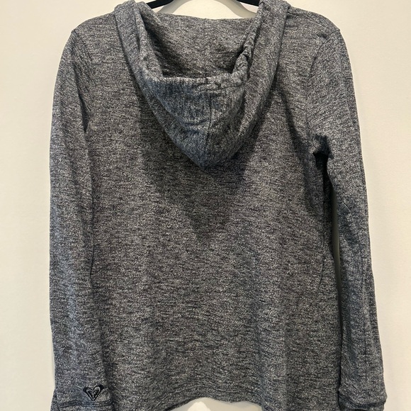 ROXY Women’s Pullover  Hoodie with Scoop Neckline for comfort. Size L - Picture 3 of 5